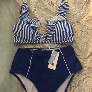 Two piece high wasted swimsuit